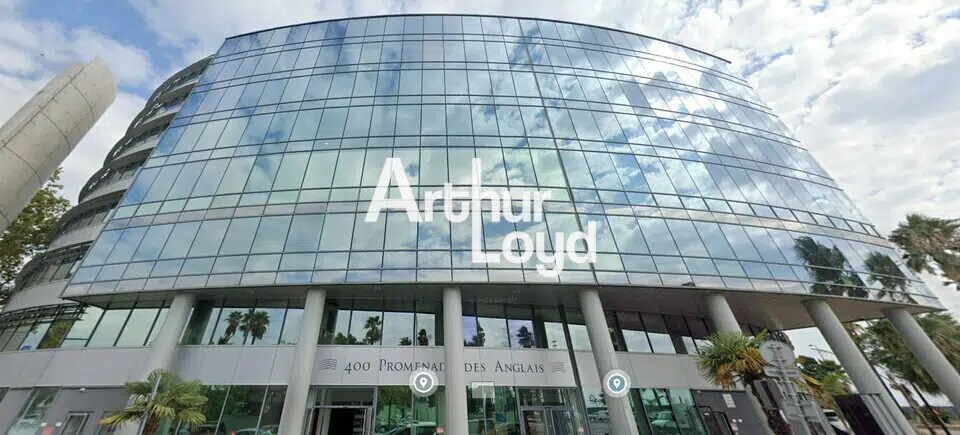 Office in Nice for lease - Building Photo - Image 2 of 12