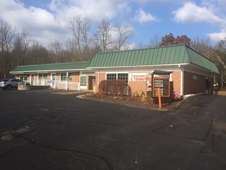 122 Litchfield Rd, Harwinton, CT for sale - Building Photo - Image 1 of 1