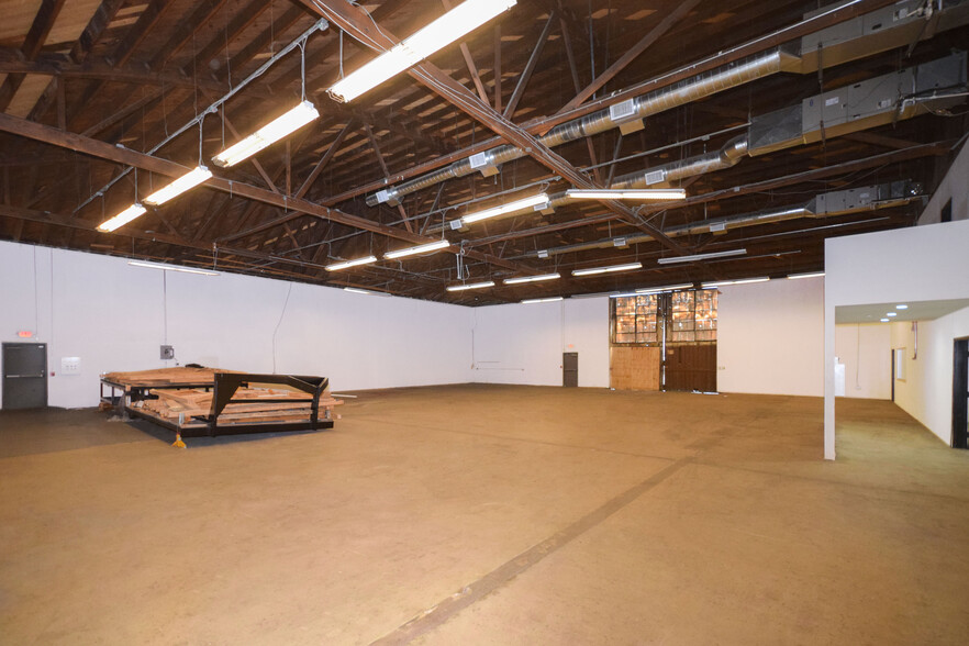 1440 N Spring St, Los Angeles, CA for lease - Interior Photo - Image 3 of 14