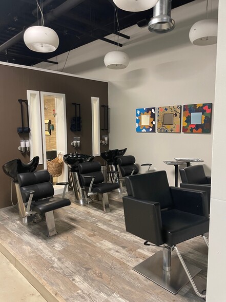 489 Ellicott St, Buffalo, NY for lease - Building Photo - Image 1 of 5