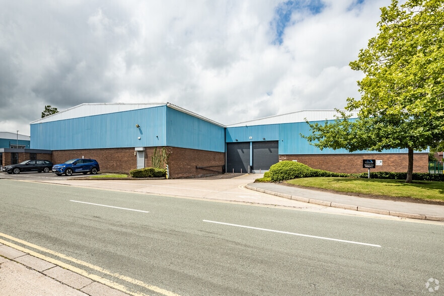 Shadowmoss Rd, Manchester for lease - Building Photo - Image 2 of 3