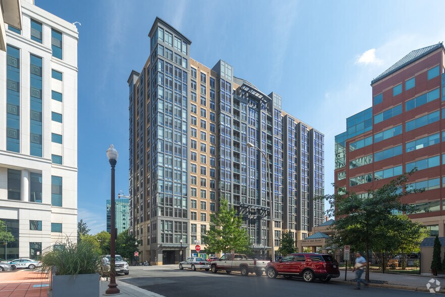 2009 14th St N, Arlington, VA for sale - Primary Photo - Image 1 of 1