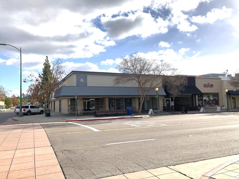 157 E Grand Ave, Escondido, CA for lease - Building Photo - Image 1 of 3