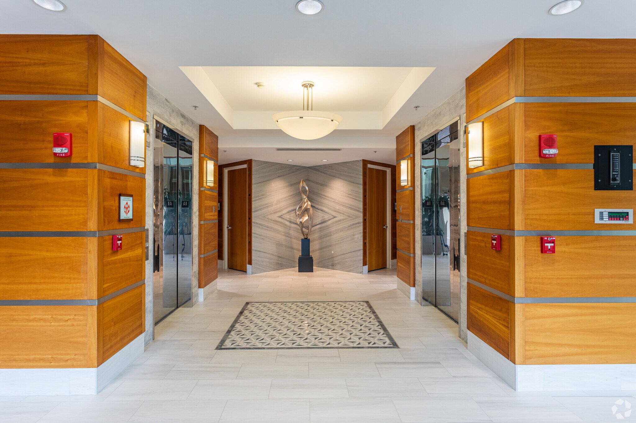 999-vanderbilt-beach-rd-naples-fl-34108-999-building-loopnet