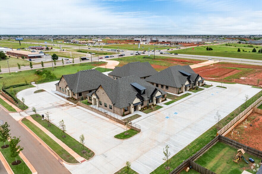 17800 Knox Farm Rd, Edmond, OK for sale - Aerial - Image 3 of 4