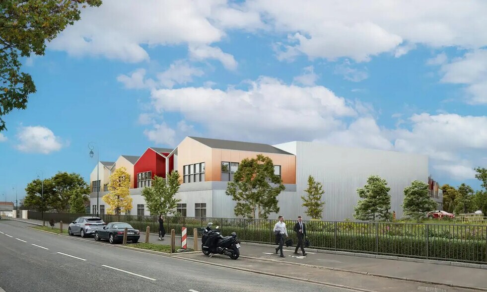 Flex in Montgeron for sale - Building Photo - Image 2 of 3