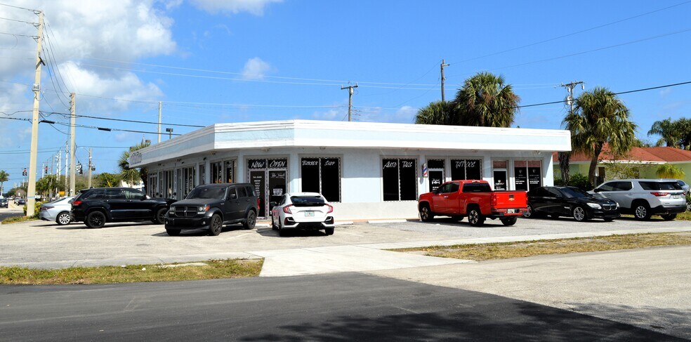 1605-1611 Prosperity Farms Rd, Lake Park, FL for sale - Building Photo - Image 1 of 1