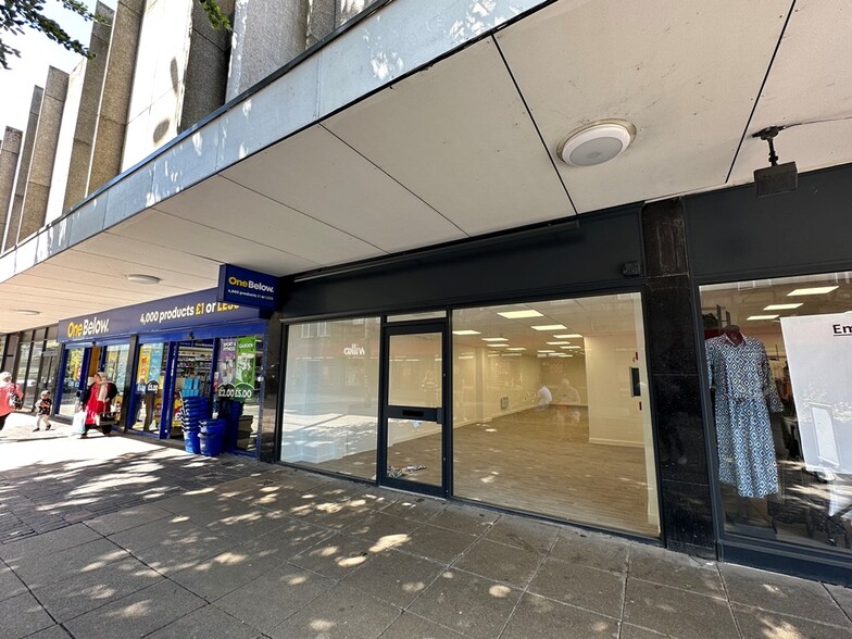 96 New St, Huddersfield for lease - Building Photo - Image 1 of 1