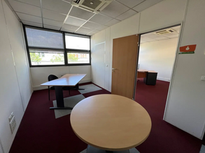 Coworking Space in Bagnolet for lease Interior Photo- Image 2 of 3