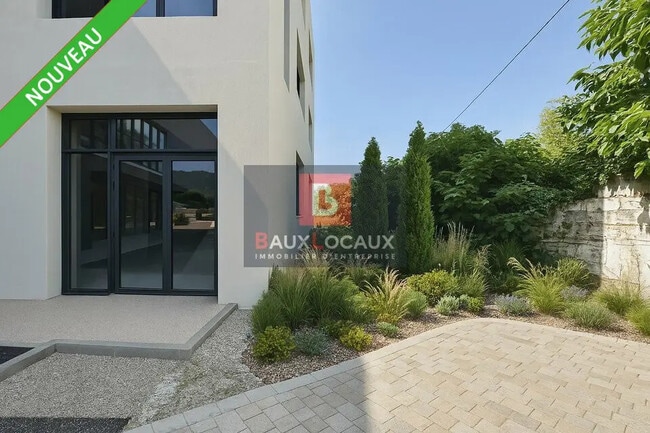 Location Commerce 130 m²