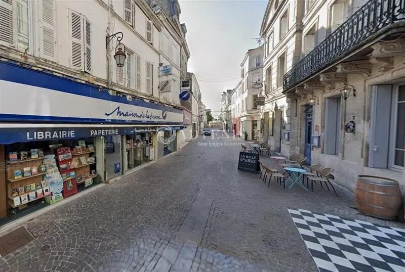 Retail in Cognac for lease - Building Photo - Image 2 of 2