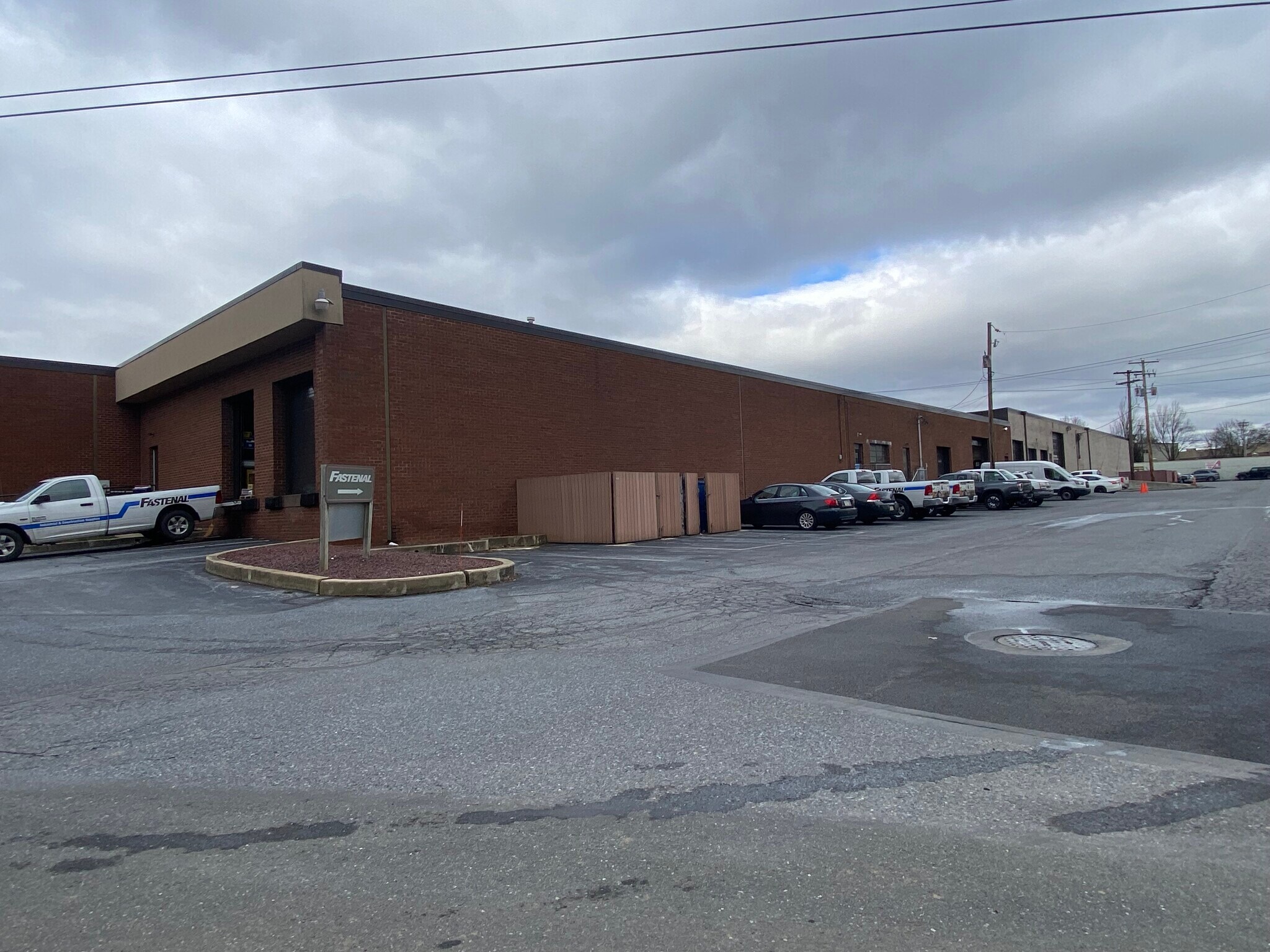 135 Independence Ct, Lancaster, PA for sale Building Photo- Image 1 of 1