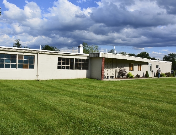 63 Railroad Ave, Wallkill, NY for lease - Primary Photo - Image 1 of 65