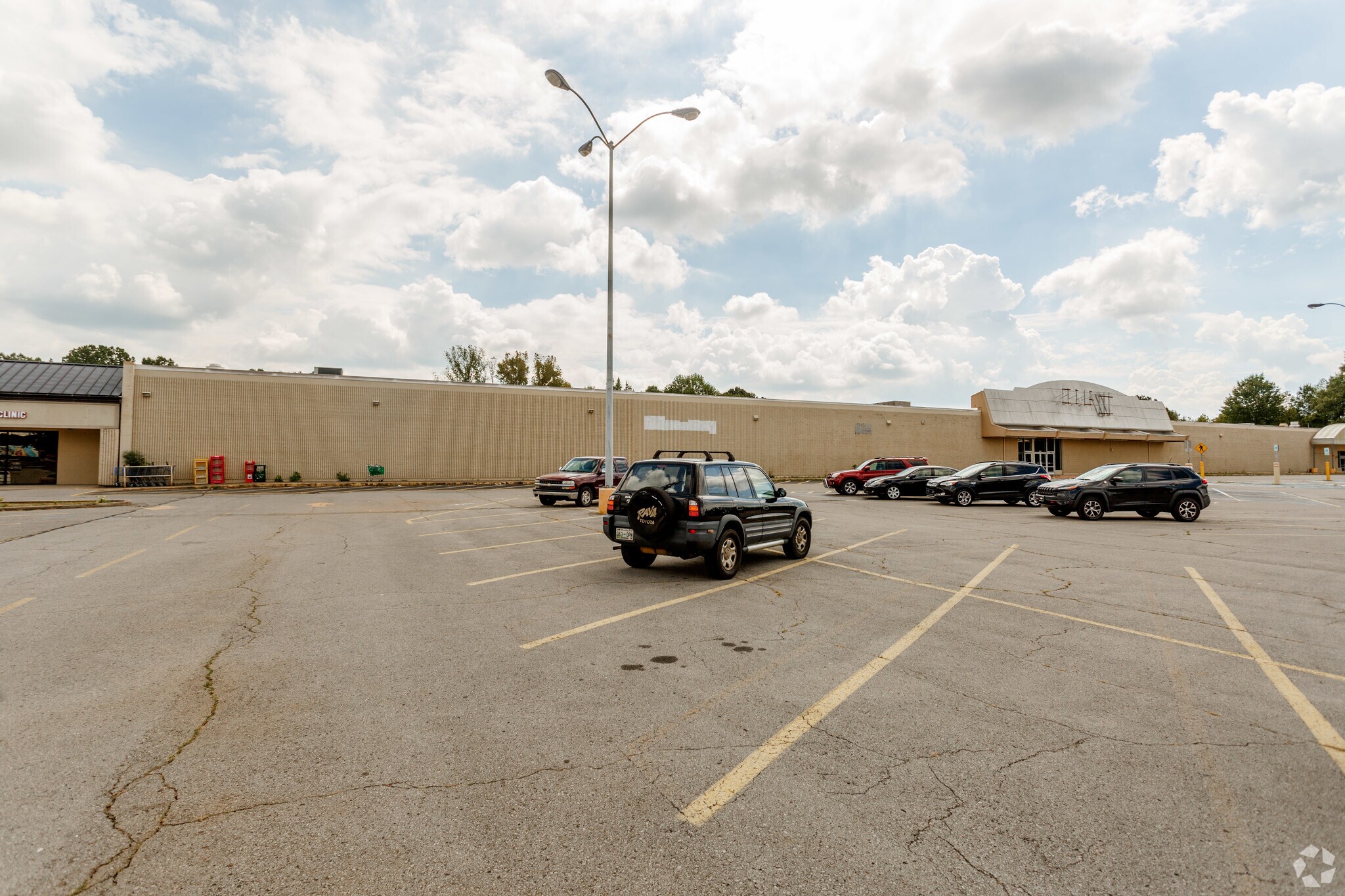 23002316 Madison St, Clarksville, TN 37043 Clarksville Commons