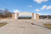 1320 Old Cape Rd, Jackson MO - Warehouse