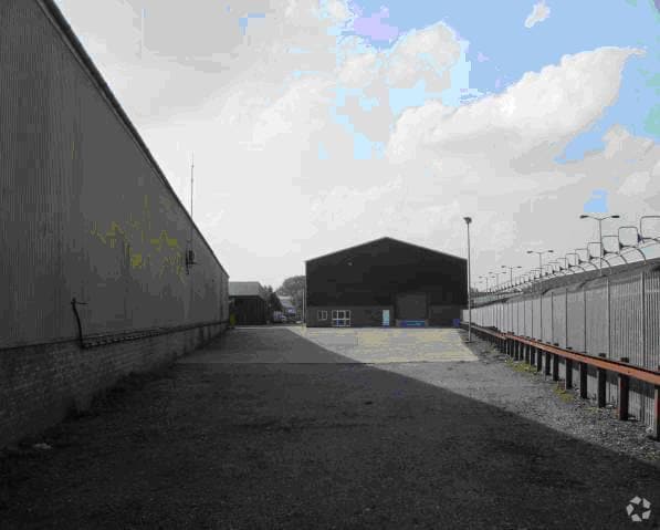 3 Galleymead Rd, Slough for lease - Building Photo - Image 2 of 2