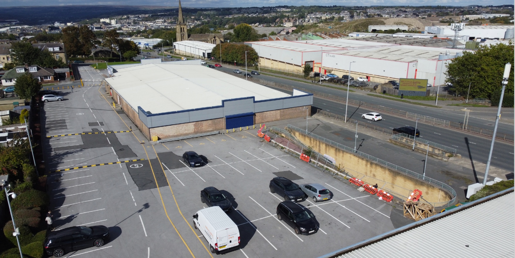 60A-60B Wakefield Rd, Bradford for lease Primary Photo- Image 1 of 2