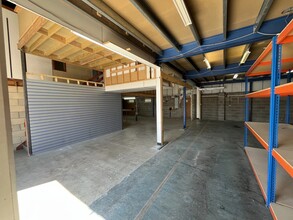 Brunel Way, Stonehouse for lease Interior Photo- Image 2 of 7