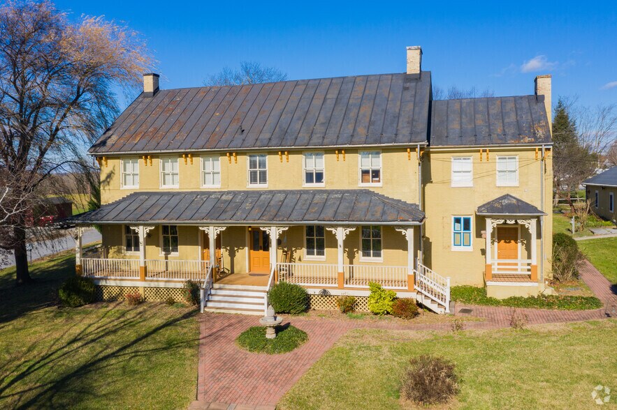 120 Water St, New Windsor, MD for sale - Primary Photo - Image 1 of 1