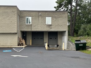 175 Amherst St, Nashua, NH for lease Building Photo- Image 2 of 10