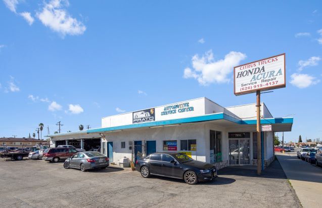 710 E San Bernadino Rd, Covina, CA for sale - Primary Photo - Image 1 of 1