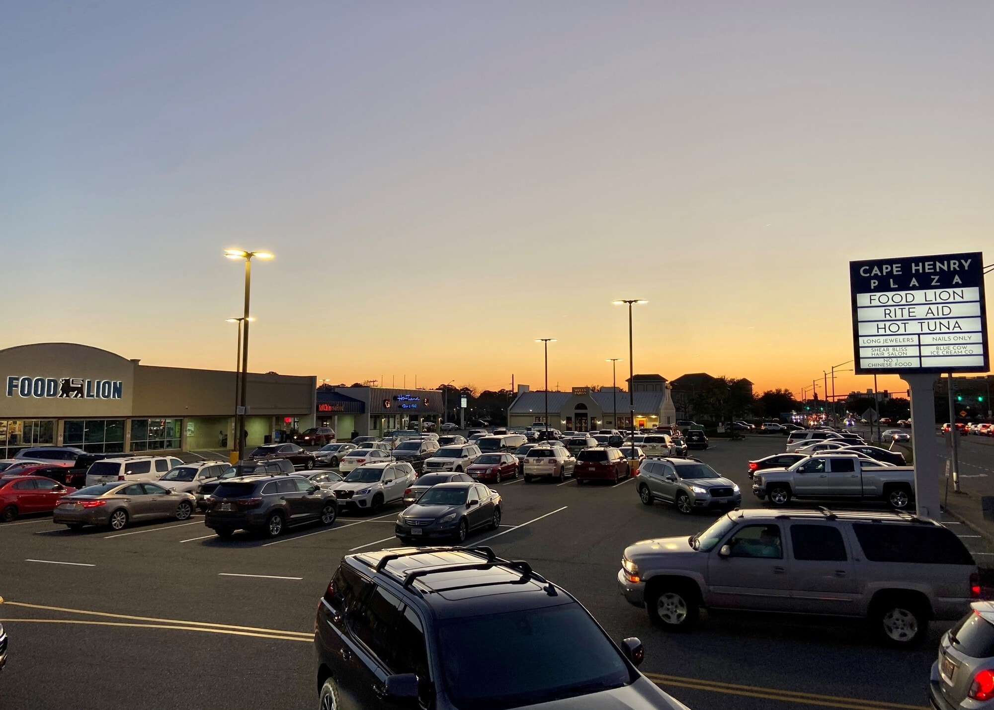 2817 Shore Dr, Virginia Beach, VA for lease Building Photo- Image 1 of 10