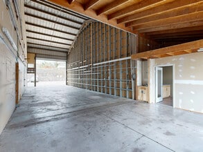 75-5705 Kuakini Hwy, Kailua Kona, HI for lease Interior Photo- Image 1 of 7