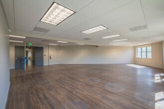405 Healdsburg Ave, Healdsburg, CA for lease Interior Photo- Image 1 of 5