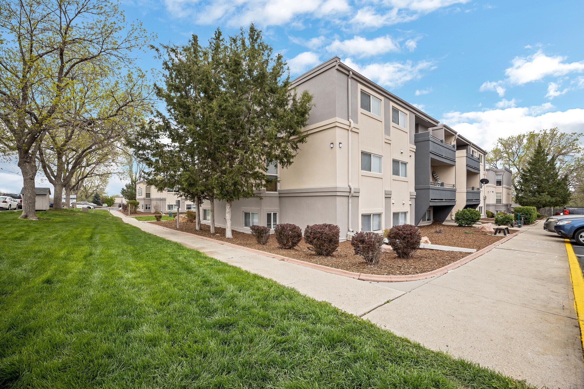 7822-7952 Oberon Rd, Arvada, CO for sale Primary Photo- Image 1 of 1