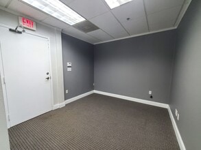 3825 Henderson Blvd, Tampa, FL for lease Interior Photo- Image 2 of 7