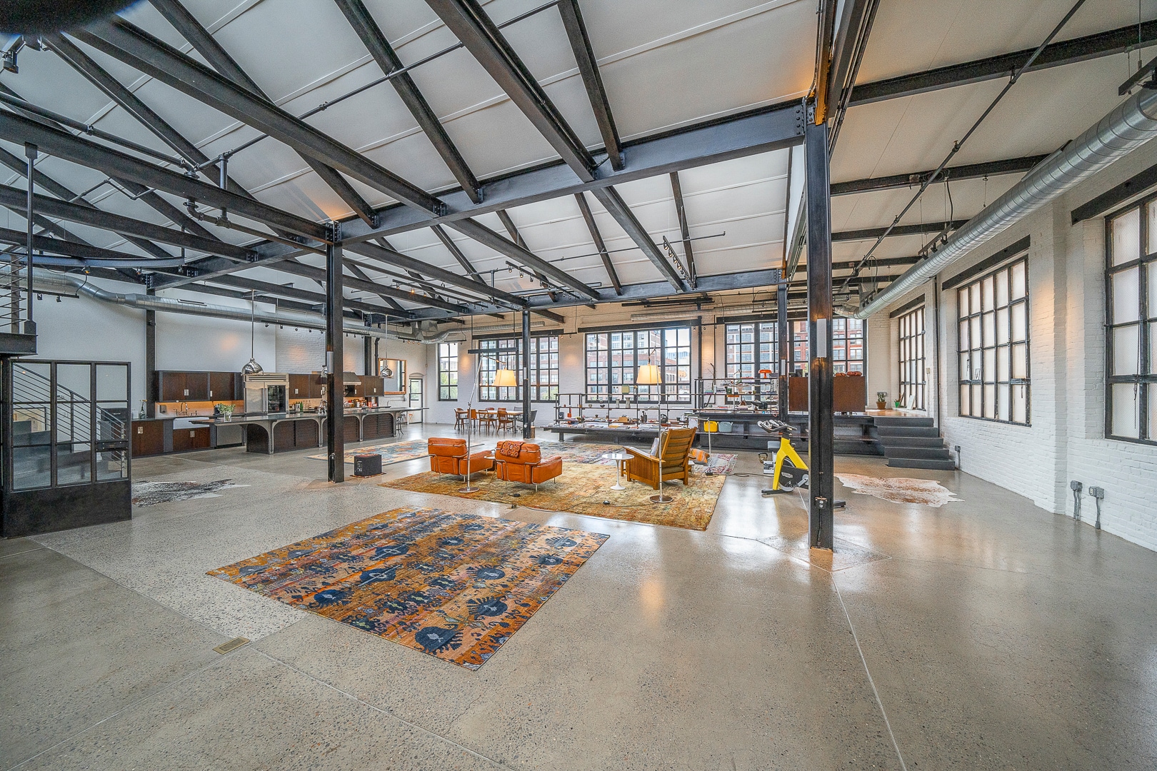 1234 Hamilton St, Philadelphia, PA for sale Interior Photo- Image 1 of 1