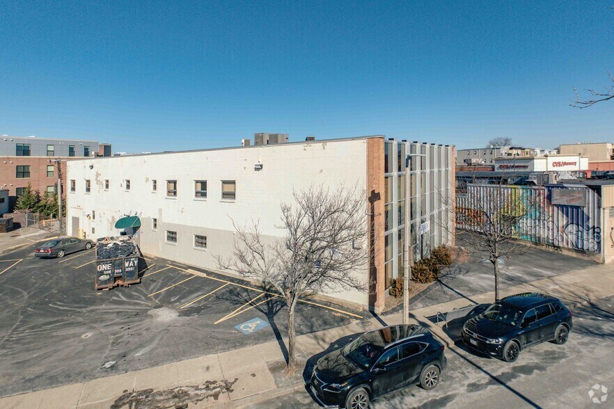 215 Brighton Ave, Boston, MA for sale - Primary Photo - Image 1 of 1