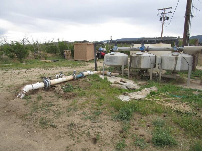 3279-001-036 3 Points Rd, Lancaster, CA for sale - Building Photo - Image 1 of 1