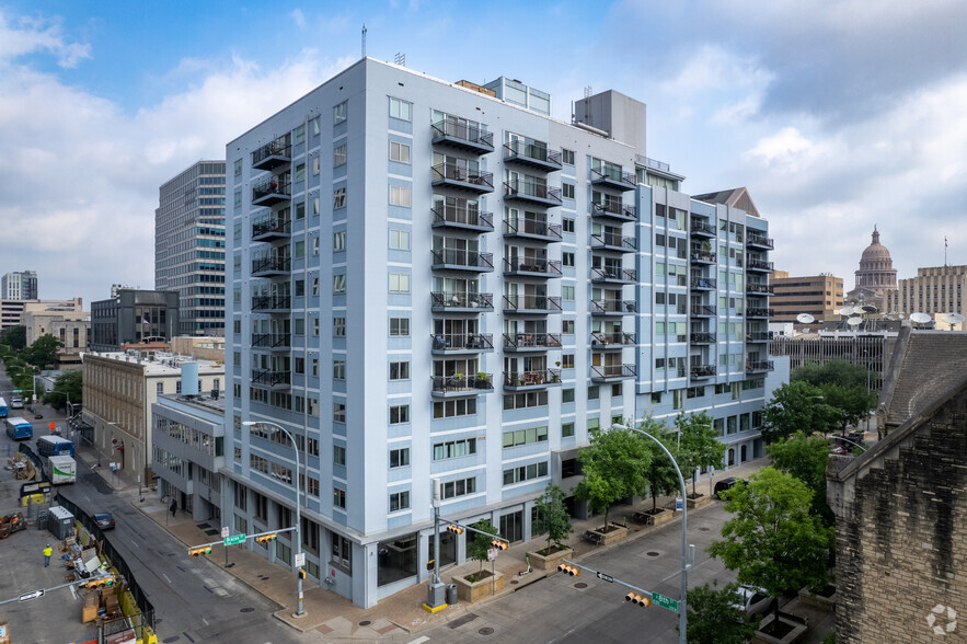 800 Brazos St, Austin, TX for lease - Building Photo - Image 1 of 23