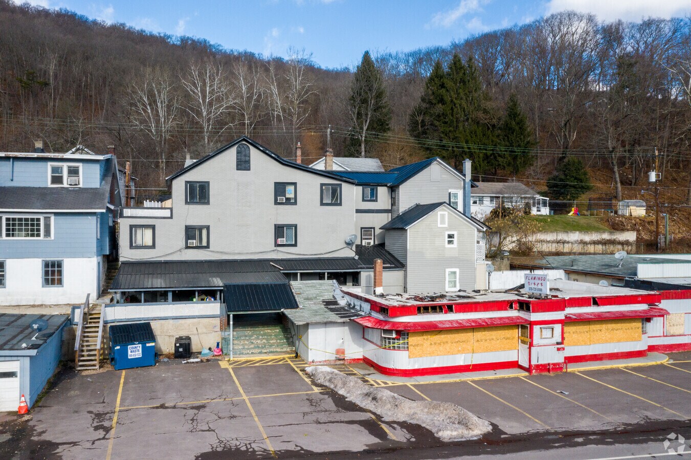 106 W Poplar St, Nanticoke, PA 18634