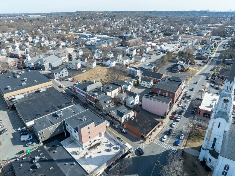 2325 Montvale Ave, Woburn, MA 01801 Retail for Sale