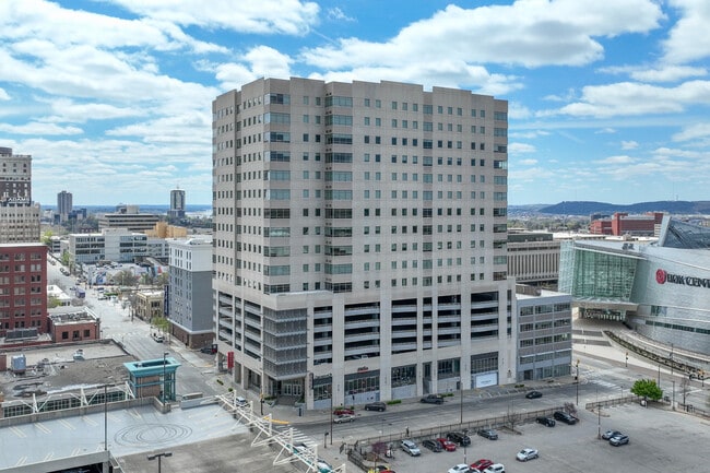 More details for 202 S Cheyenne Ave, Tulsa, OK - Office, Retail for Lease