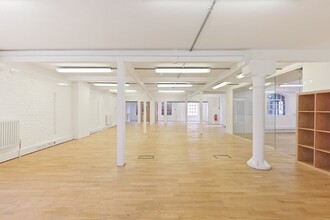 Mill St, London for lease Interior Photo- Image 2 of 12