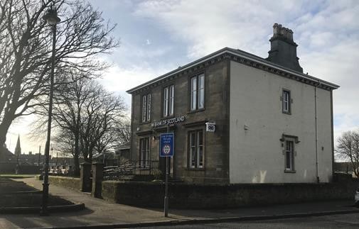 The Cross, Prestwick for sale - Primary Photo - Image 1 of 1
