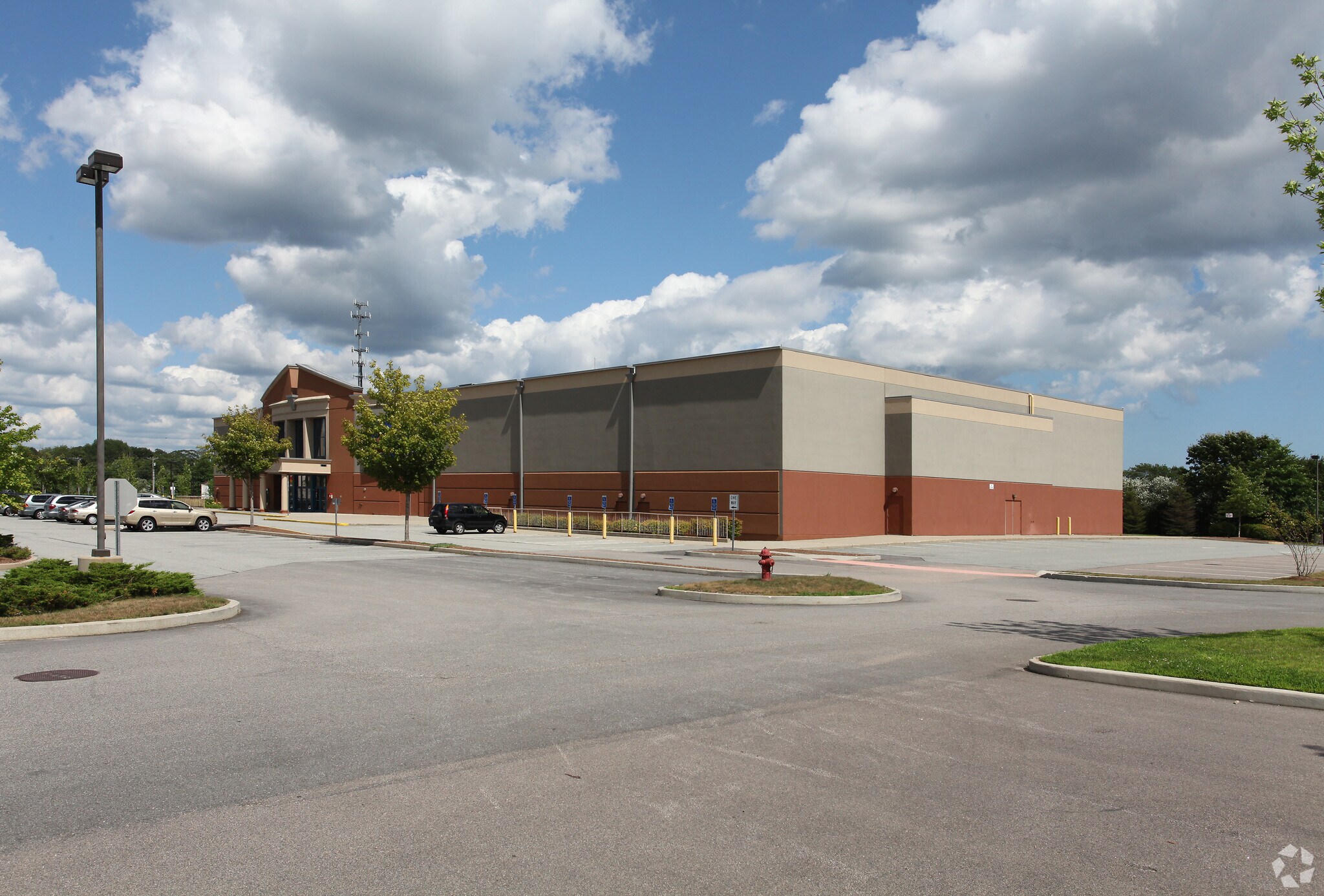 85 Voluntown Rd, Pawcatuck, CT for sale Primary Photo- Image 1 of 1