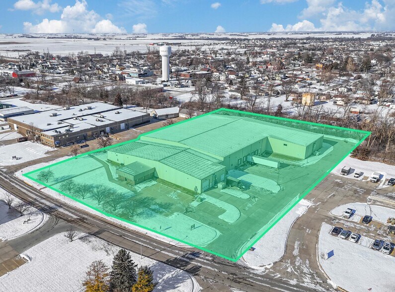 301 Campus Dr, Huxley, IA for sale - Primary Photo - Image 1 of 1