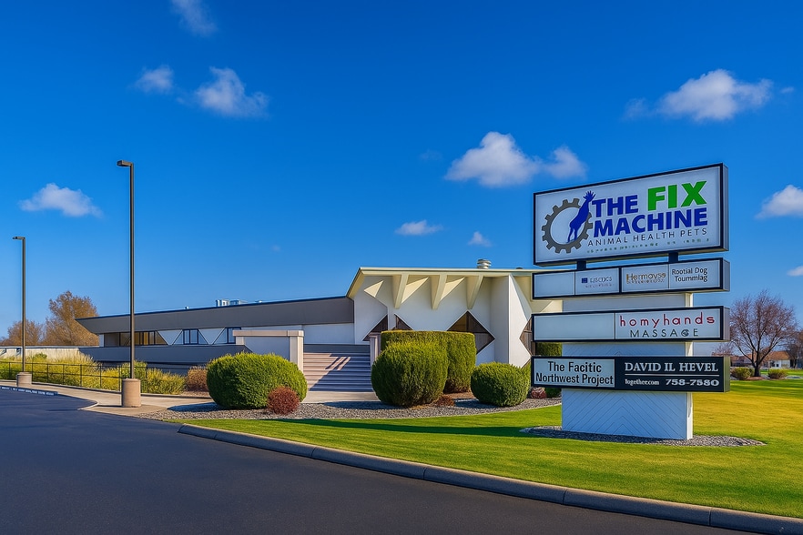 3030 W Clearwater Ave, Kennewick, WA for lease - Building Photo - Image 3 of 9