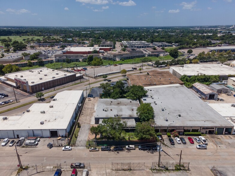 6626 Supply Row, Houston, TX for lease - Building Photo - Image 1 of 6