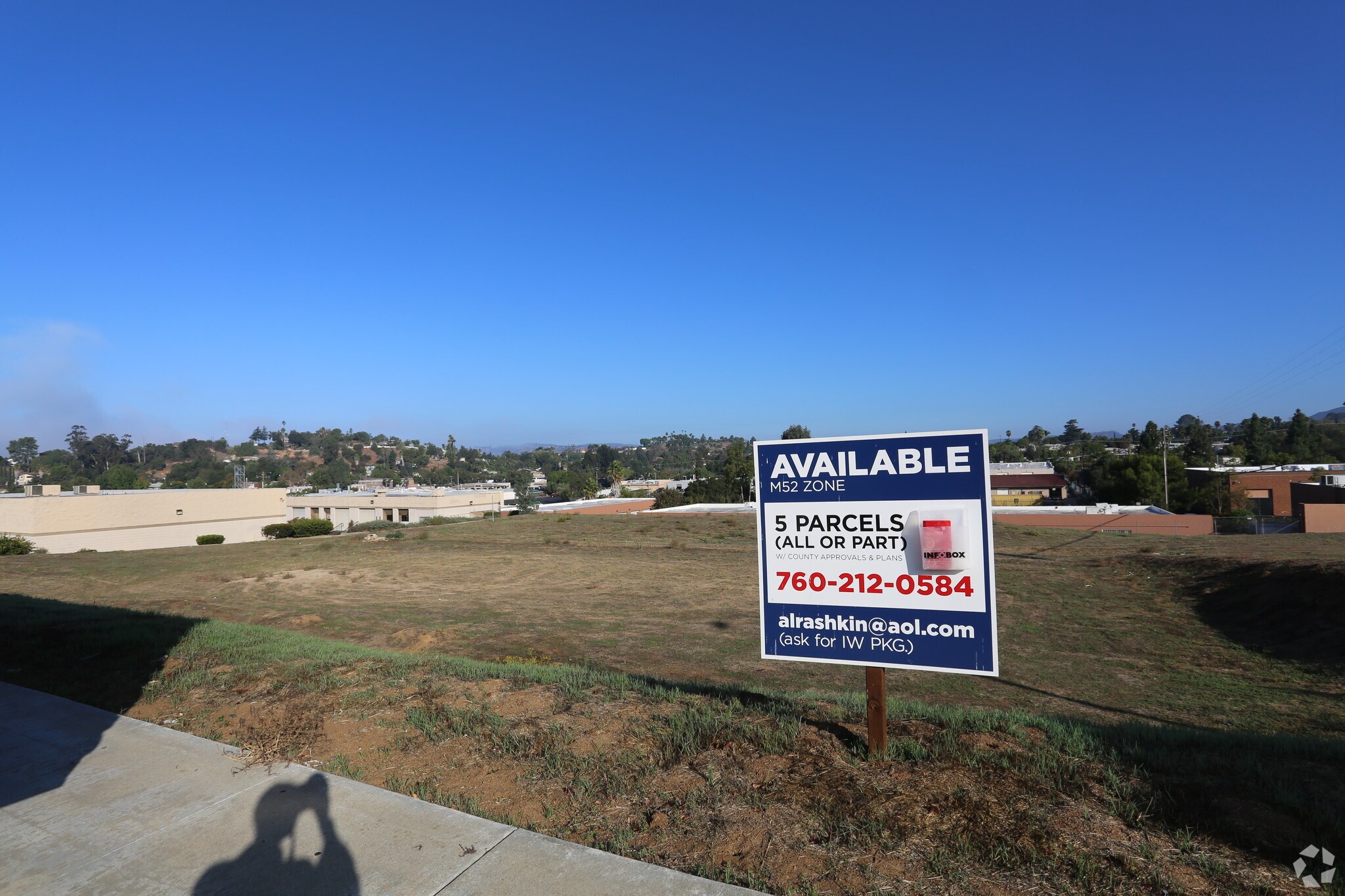 Industrial Way, Fallbrook, CA for sale Primary Photo- Image 1 of 1
