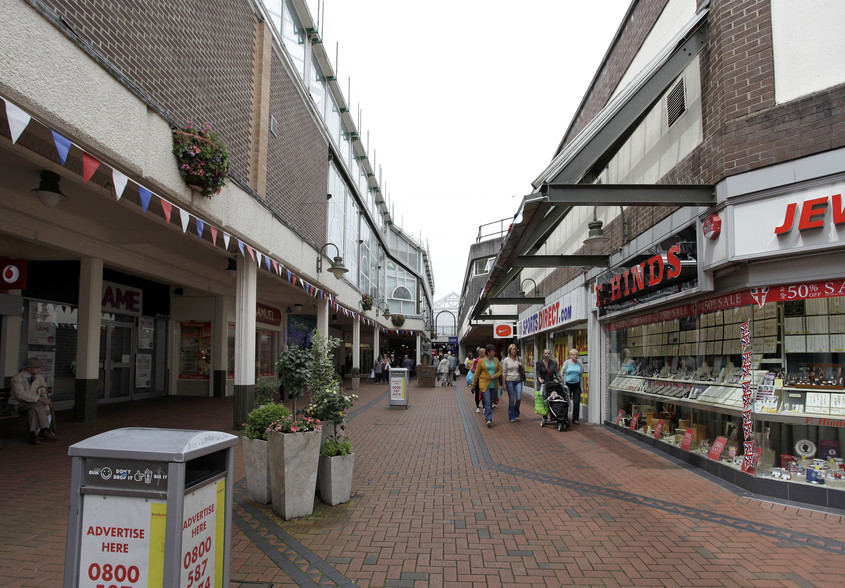 Graham Way, Merthyr Tydfil for lease - Primary Photo - Image 1 of 22