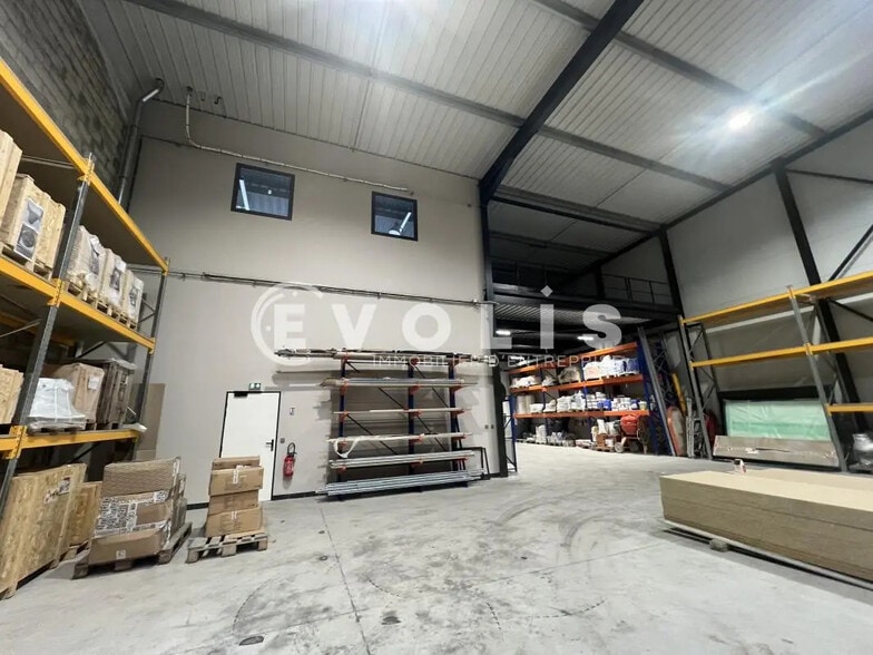 Office in Les Pavillons-sous-Bois for lease - Interior Photo - Image 3 of 10