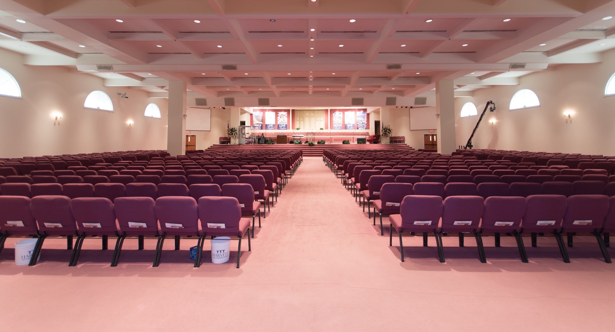 14401 Telegraph Rd, Woodbridge, VA 22192 Harvest Full Gospel Church