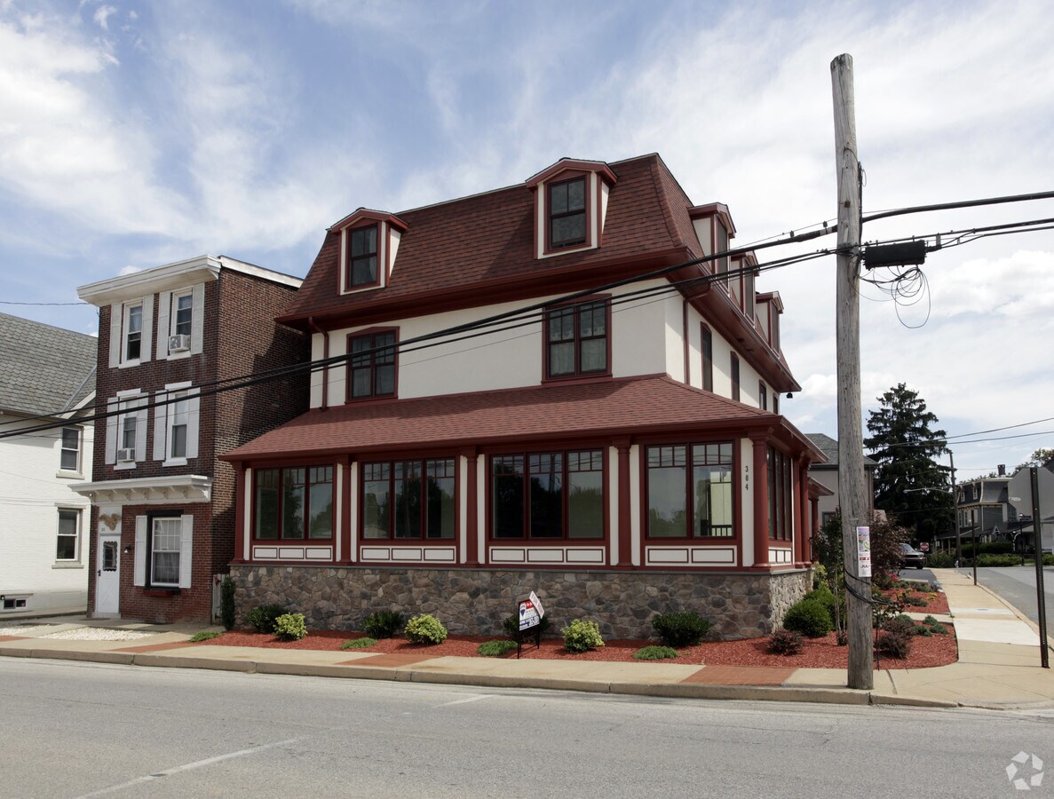 304 E King St, Malvern, PA 19355 Property Record