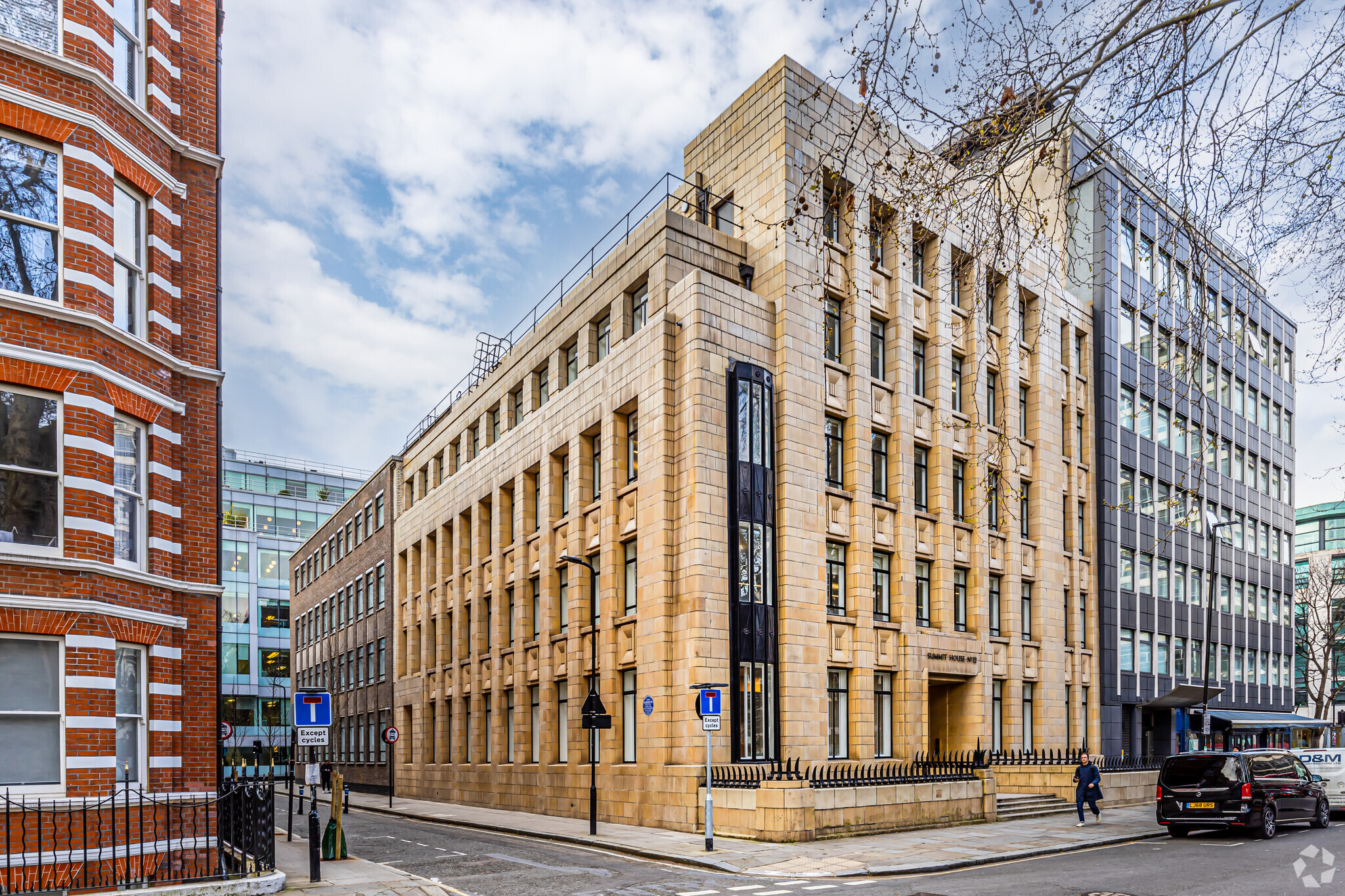 11-12 Red Lion Sq, London for lease Primary Photo- Image 1 of 5