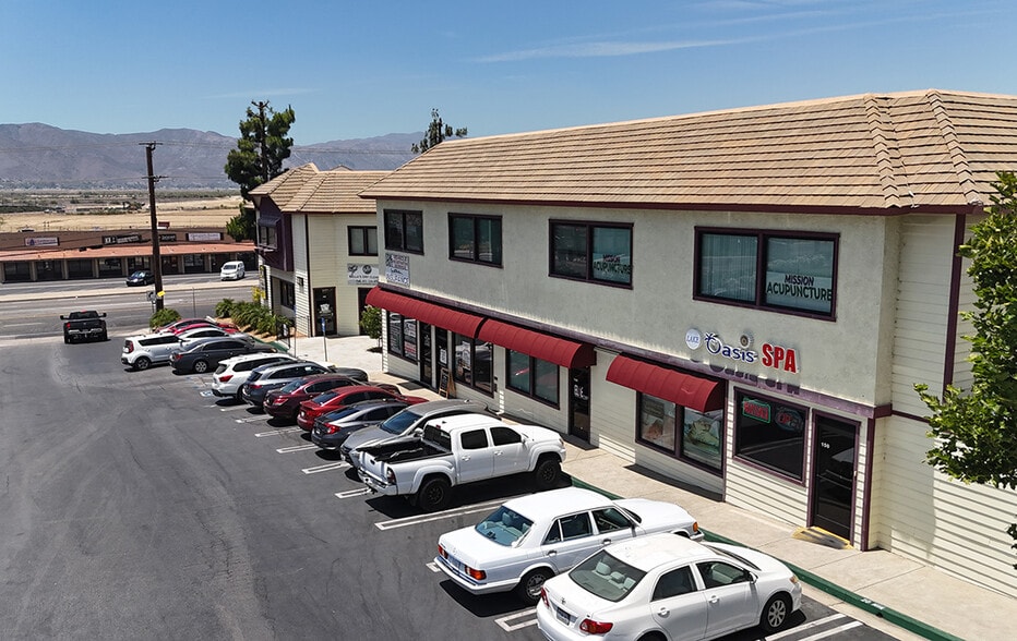 31900 Mission Trl, Lake Elsinore, CA for lease - Building Photo - Image 2 of 14
